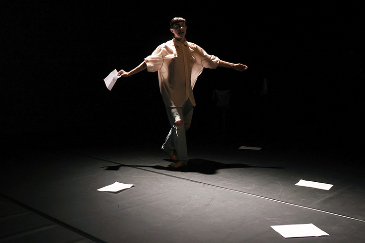 CHANSONS MOUILLEES, Nina Santes